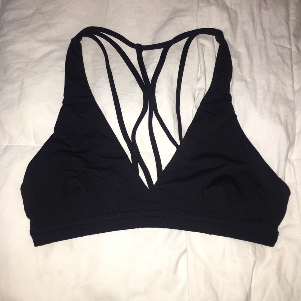 Lululemon bra